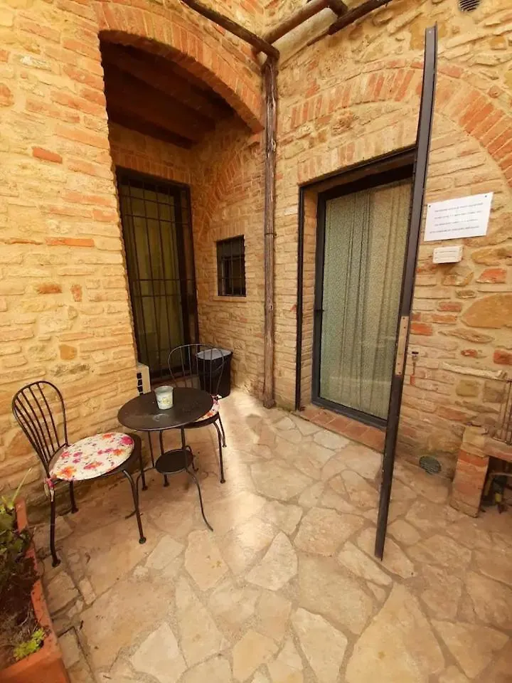 Apartamento La Casina Di Ancicucco 2 San Gimignano 0*,